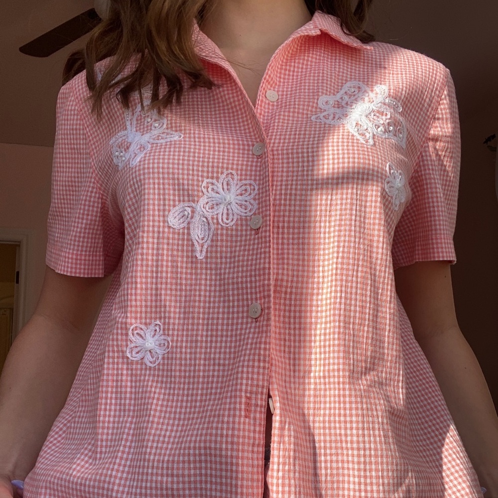 Women’s button up